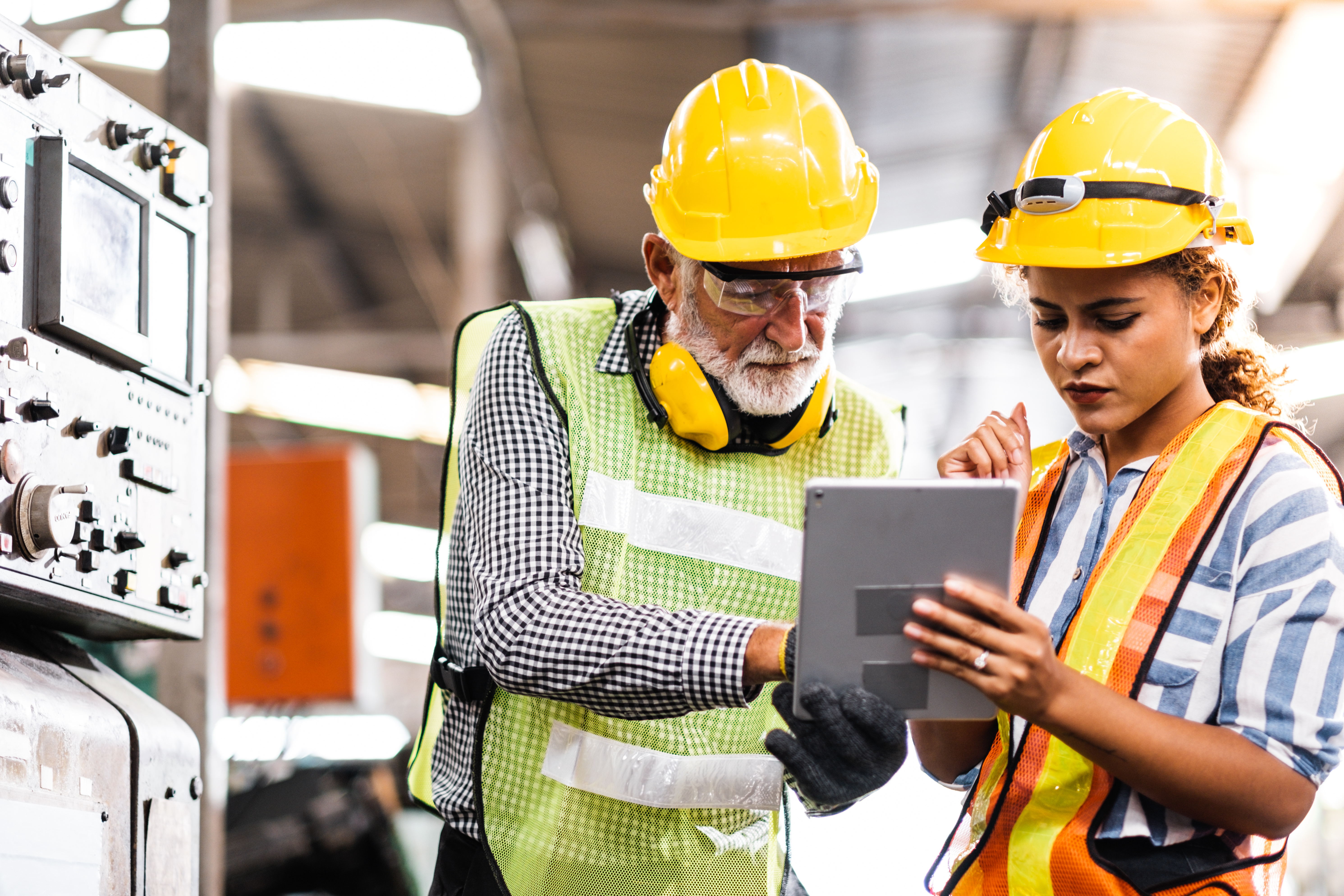 GP vs. BC: Comparing Manufacturing BOM and Routing Control